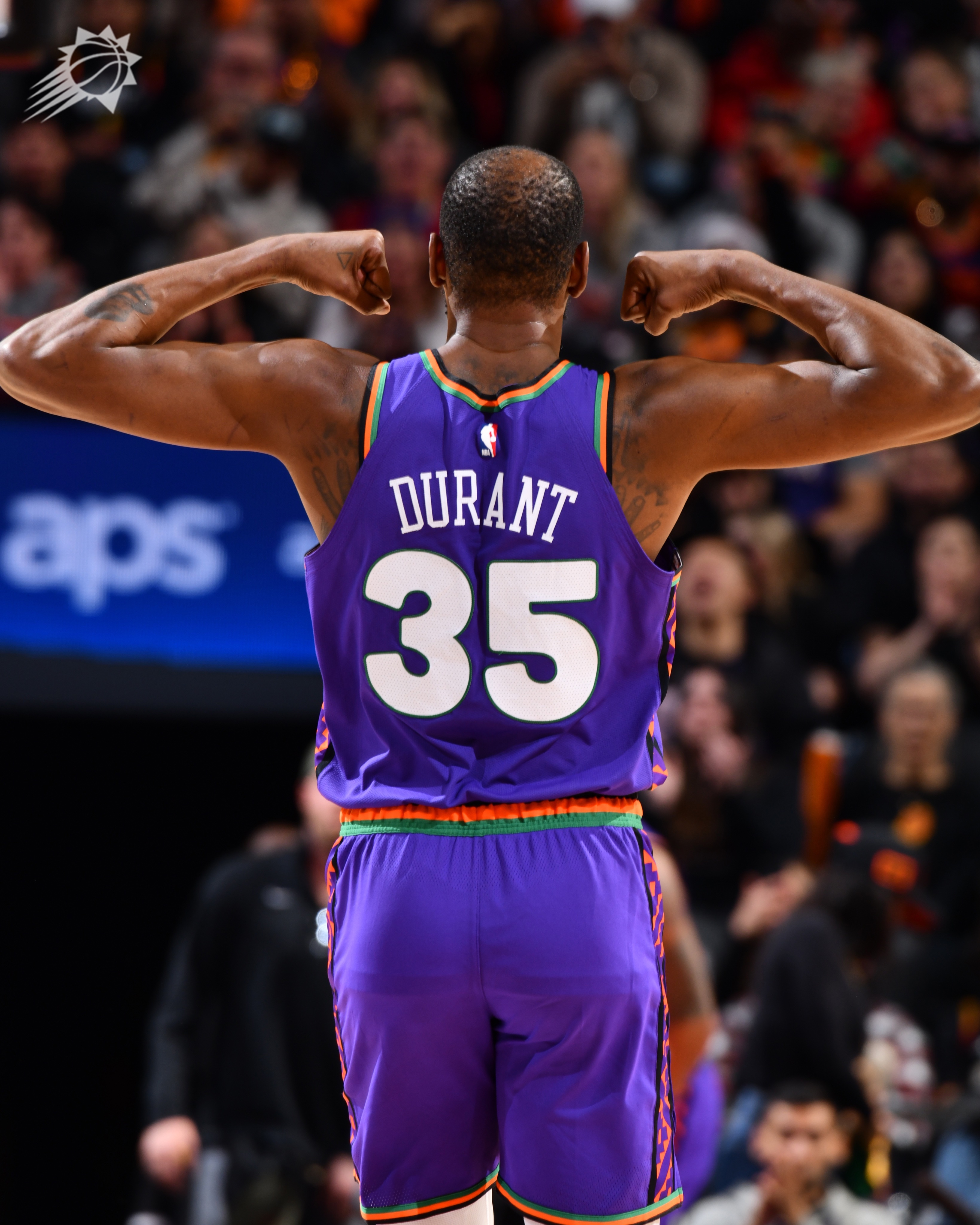 九游娱乐aap -包含杜兰特迎来十二赛季高光表现，老鹰球迷沸腾！的词条